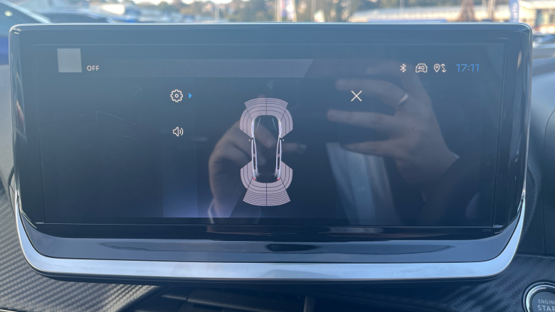 Peugeot 208 1.2 PureTech 100 Allure 5dr Petrol Hatchback